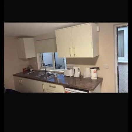 Luxury Retreat Centre